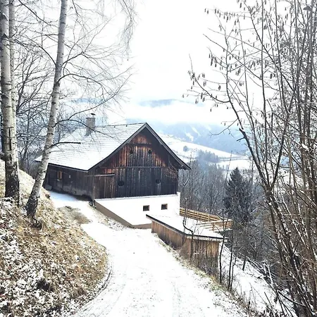 Almliesl Krem-753 Feriehus *